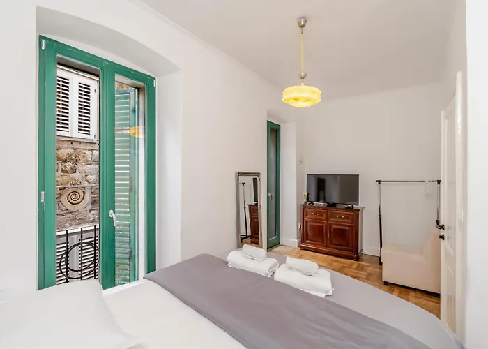 Palo Alto Villa