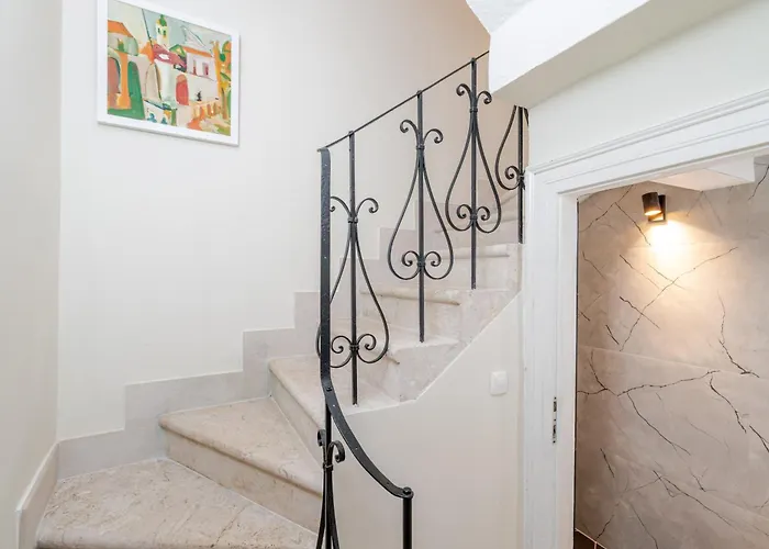 Palo Alto Villa