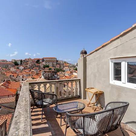 Palo Alto * Dubrovník