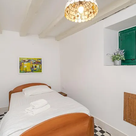 Palo Alto Vila