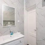 Palo Alto Villa *